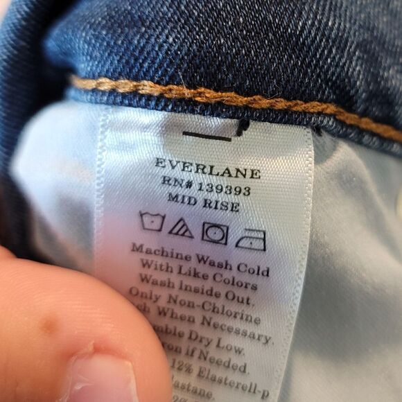 EVERLANE Mid Rise Ankle Jeans - Picture 8 of 9